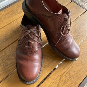 Johnston&Murphy mens brown Oxford dress shoes 9m